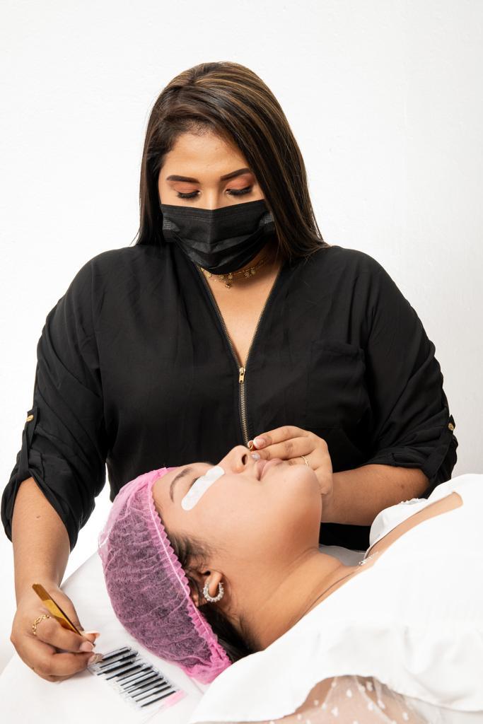 Extensiones de Pestañas